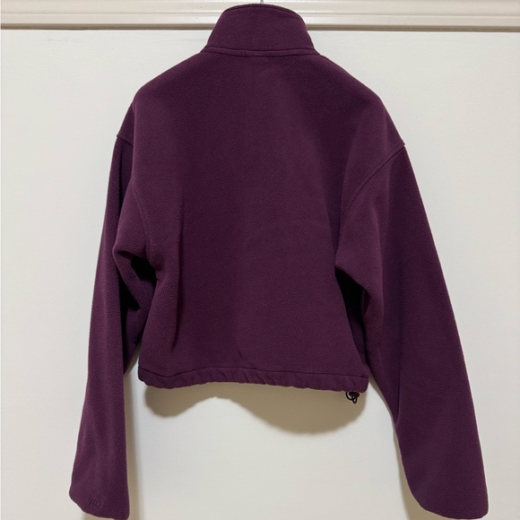 TNA Fleece Cropped 1/2 Zip - Picture 2 of 3